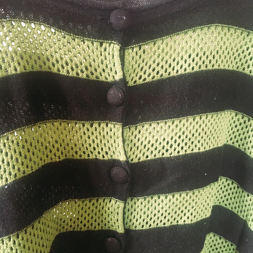 Fashion Cloth - Picture 3 of 3